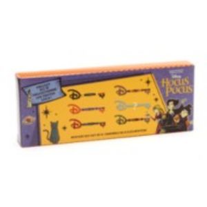 Disney Store Hocus Pocus Mystery Key Set tuote hintaan 6,5€ liikkeestä Disney Store