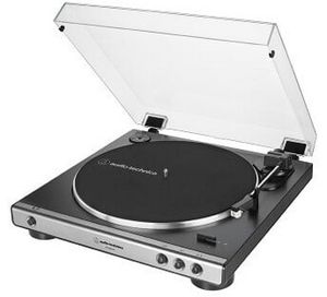 Audio-Technica AT-LP60XUSB -levysoitin, musta tuote hintaan 189,99€ liikkeestä Verkkokauppa
