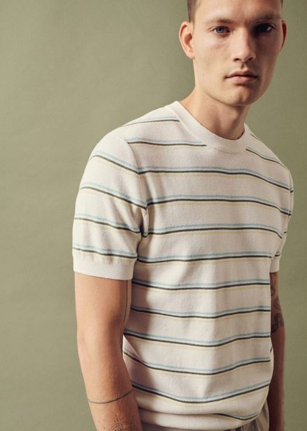 Striped jersey T-shirt tuote hintaan 29,99€ liikkeestä Mango