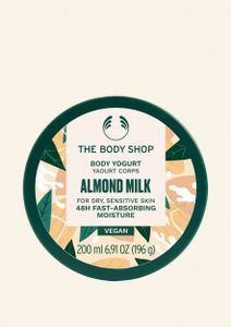 Almond Milk Body Yogurt tuote hintaan 10€ liikkeestä The Body Shop