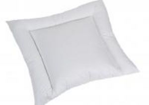 Matala Tunturi tyyny 50x60 cm valkoinen tuote hintaan 18,71€ liikkeestä HalpaHalli